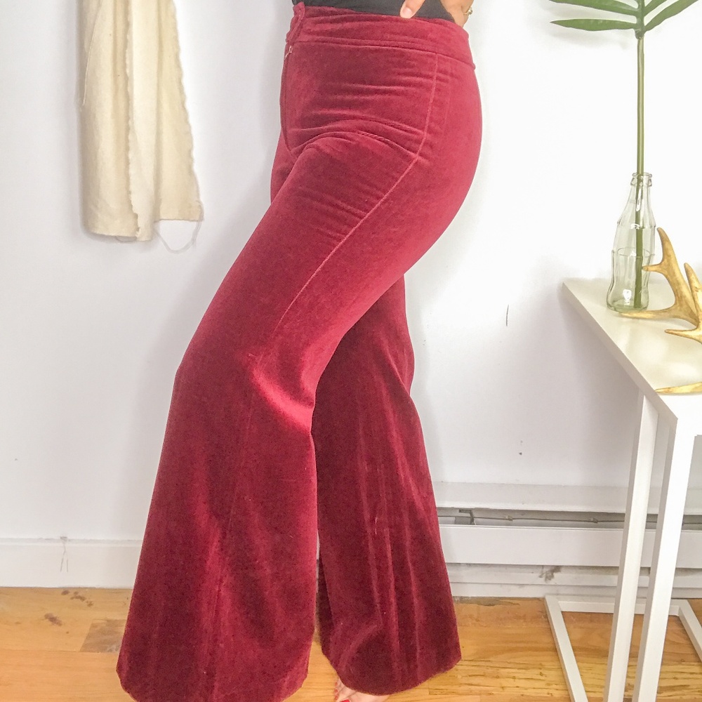 SOLD Vtg 70s Burgandy Velvet High Rise Flare Pants - Picture 4 of 6